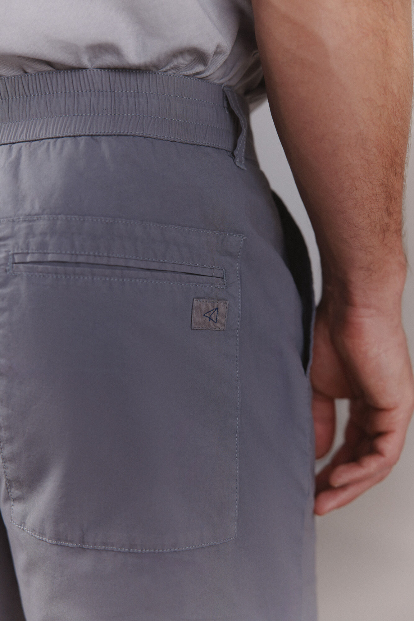 OOTO Lightweight poplin regular Bermuda shorts Grey