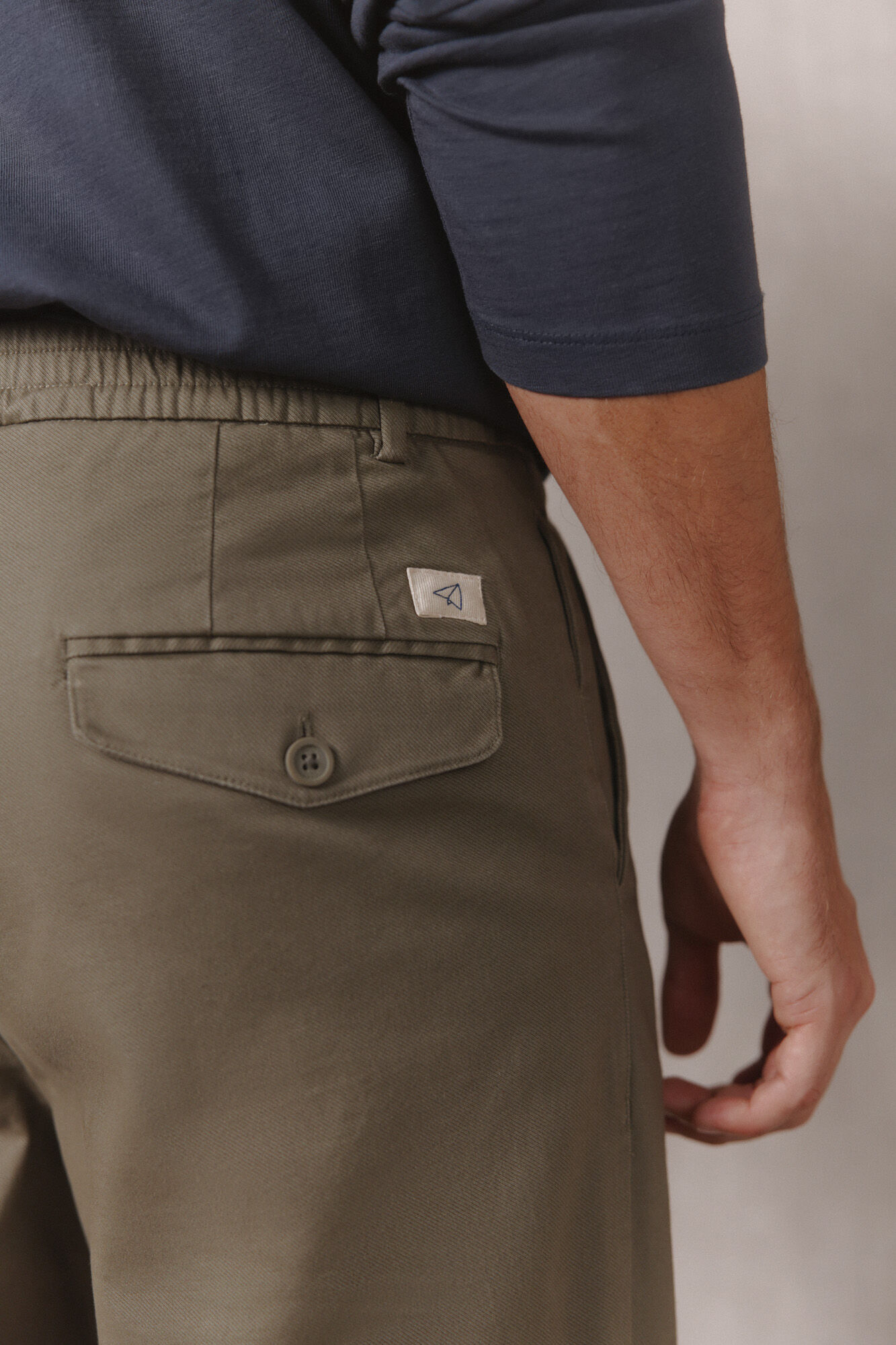 OOTO Chino sarga smart regular Kaki