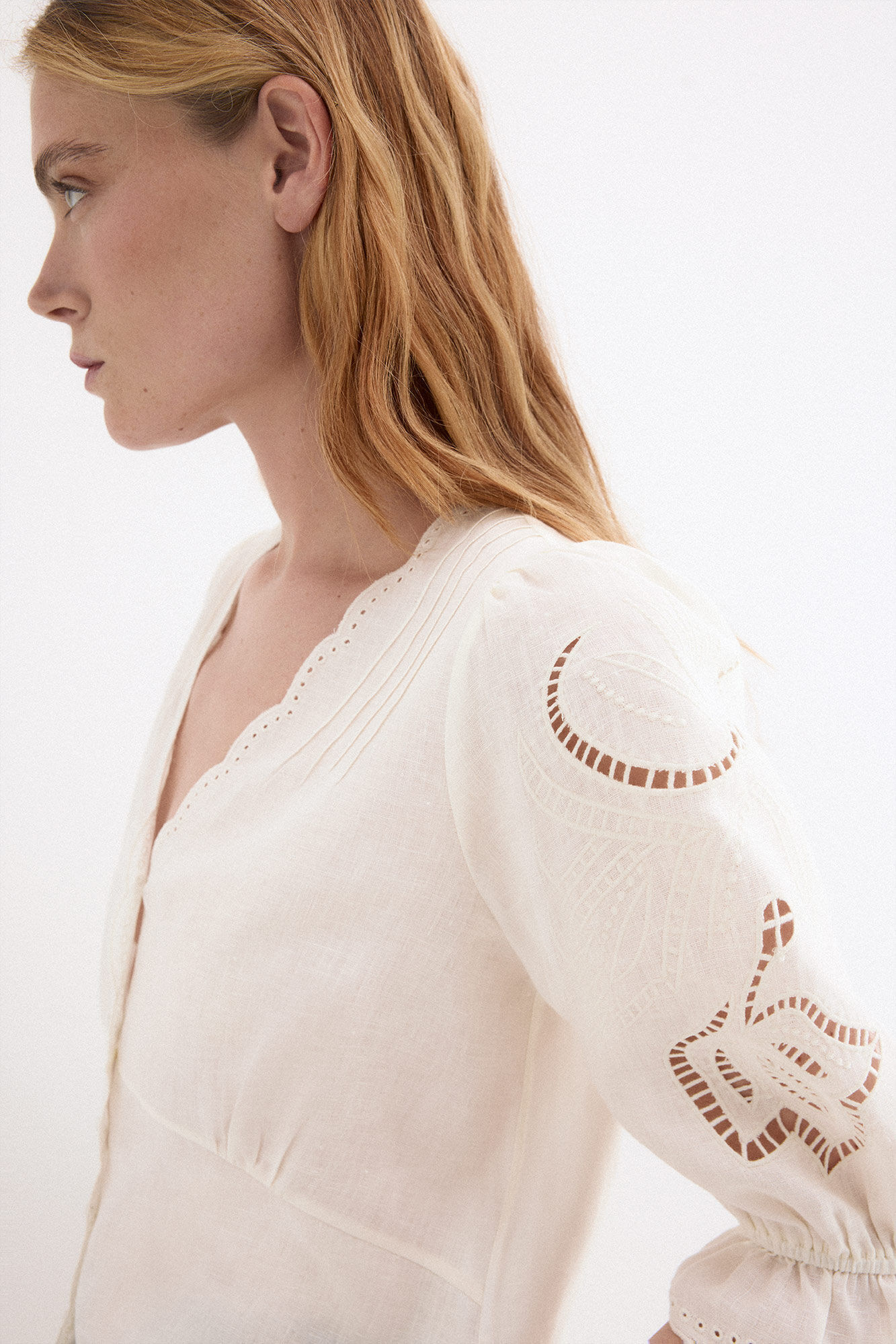 Pedro del Hierro Embroidered linen blouse Ecru