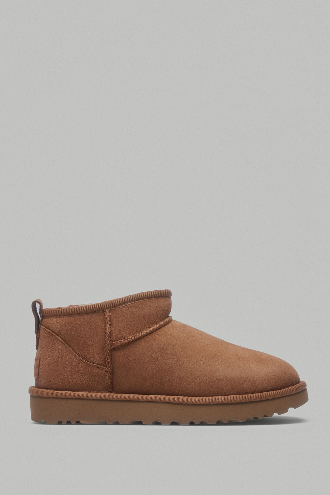 Ugg Bota Classic Ultra