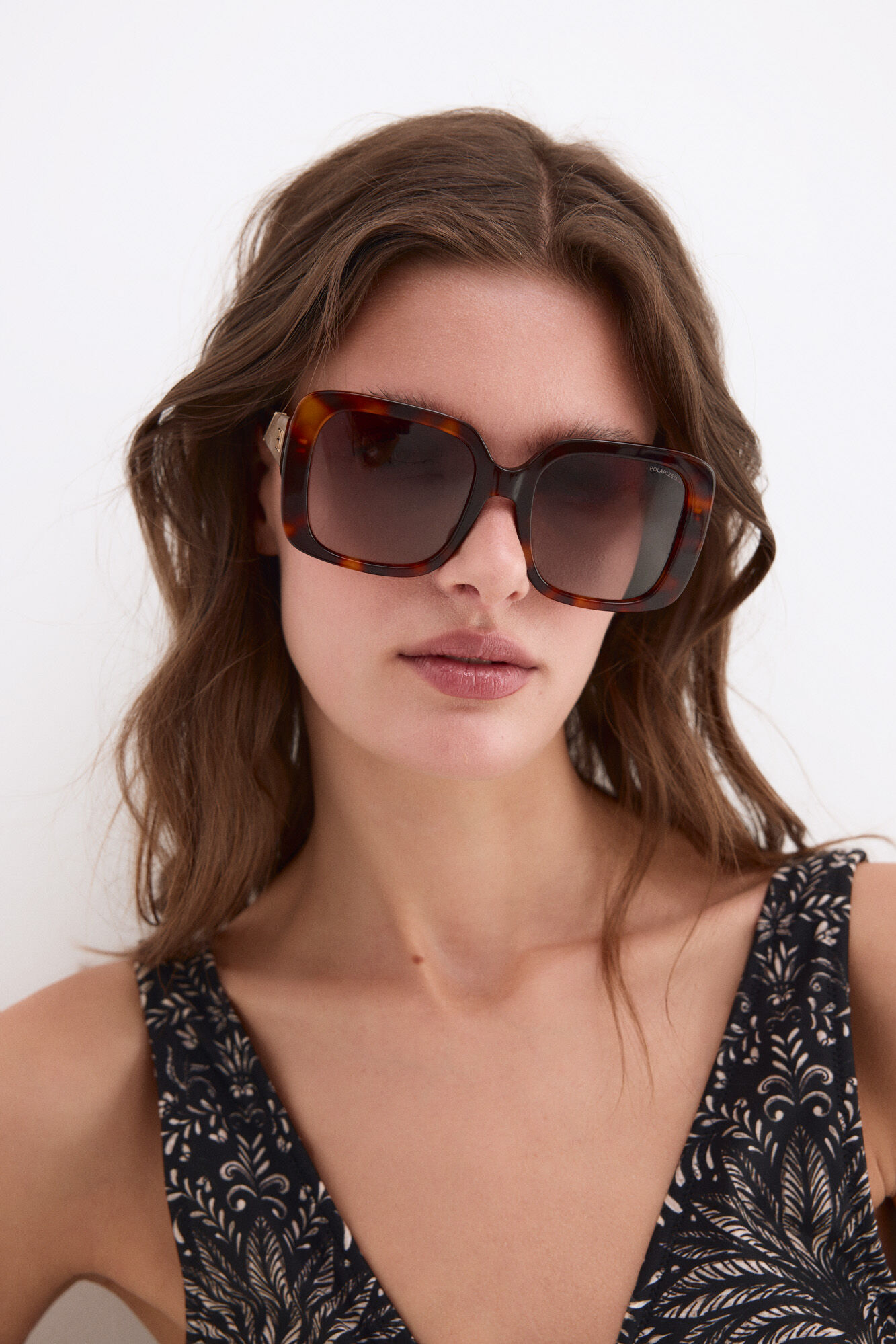 Pedro del Hierro Maxi gafa carey Marr&oacute;n