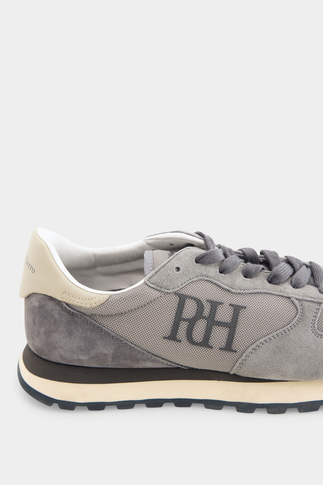 Pedro del Hierro T&eacute;nis em pele e t&ecirc;xtil Cizento