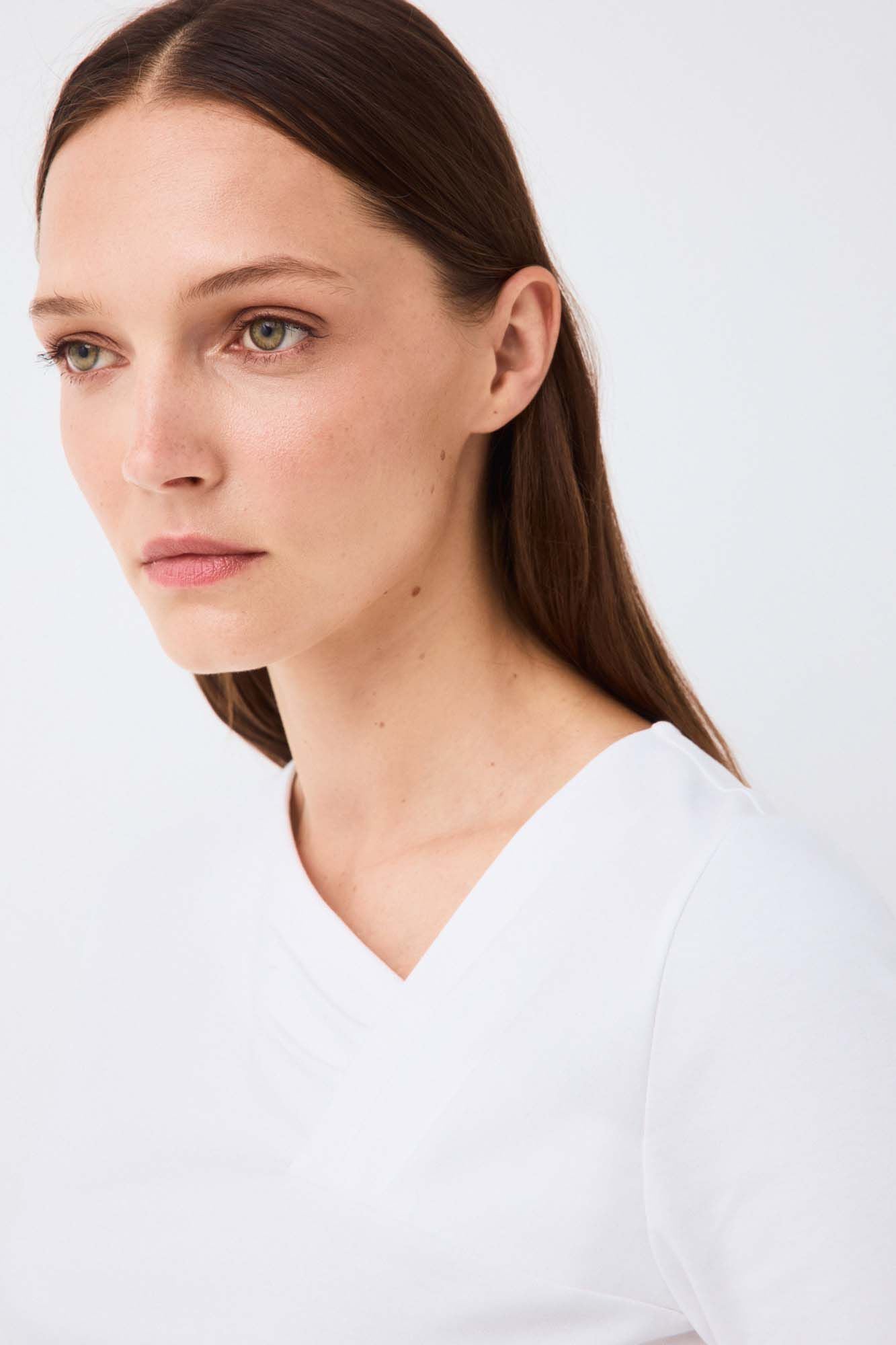 Pedro del Hierro Asymmetric crossover neckline T-shirt