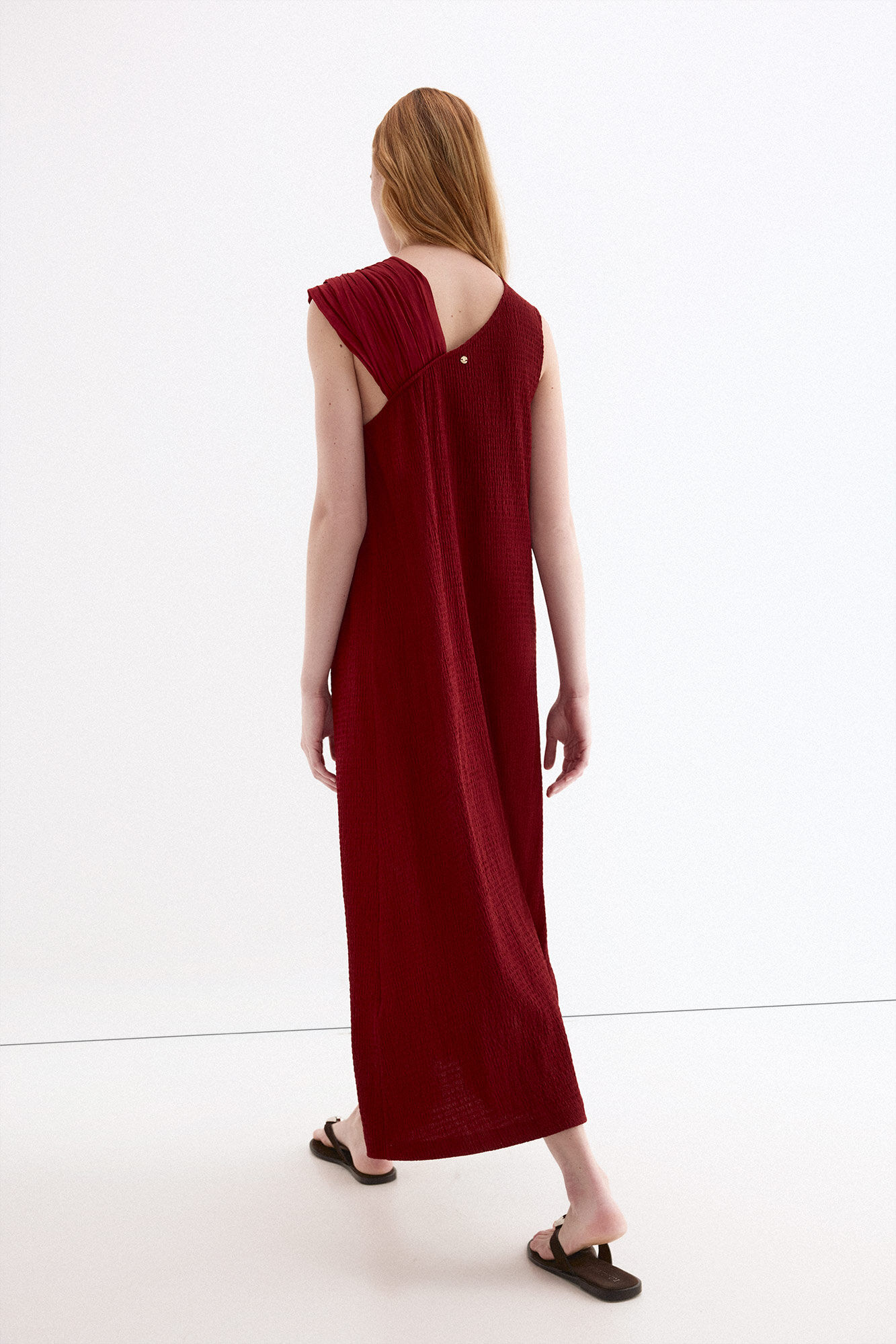 Pedro del Hierro Asymmetric neckline long dress Red