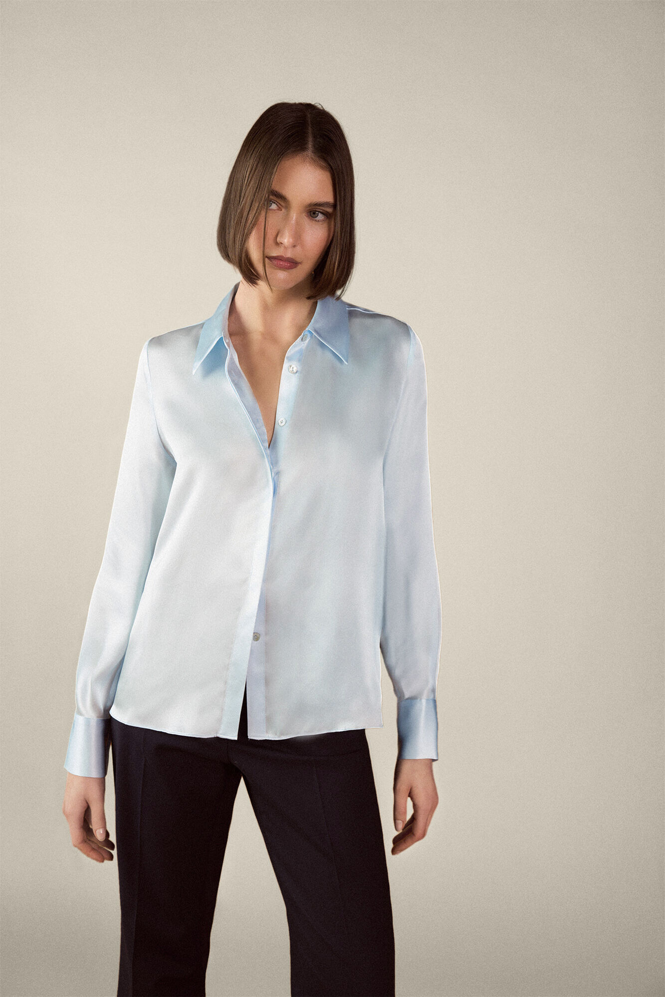TFP by Tamara Falc&oacute; Blusa em seda Azul