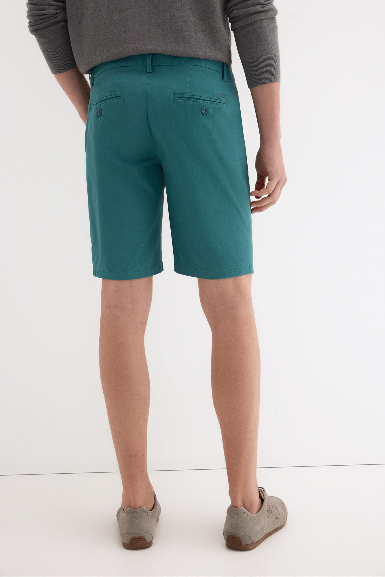 Pedro del Hierro Regular chino Bermuda shorts