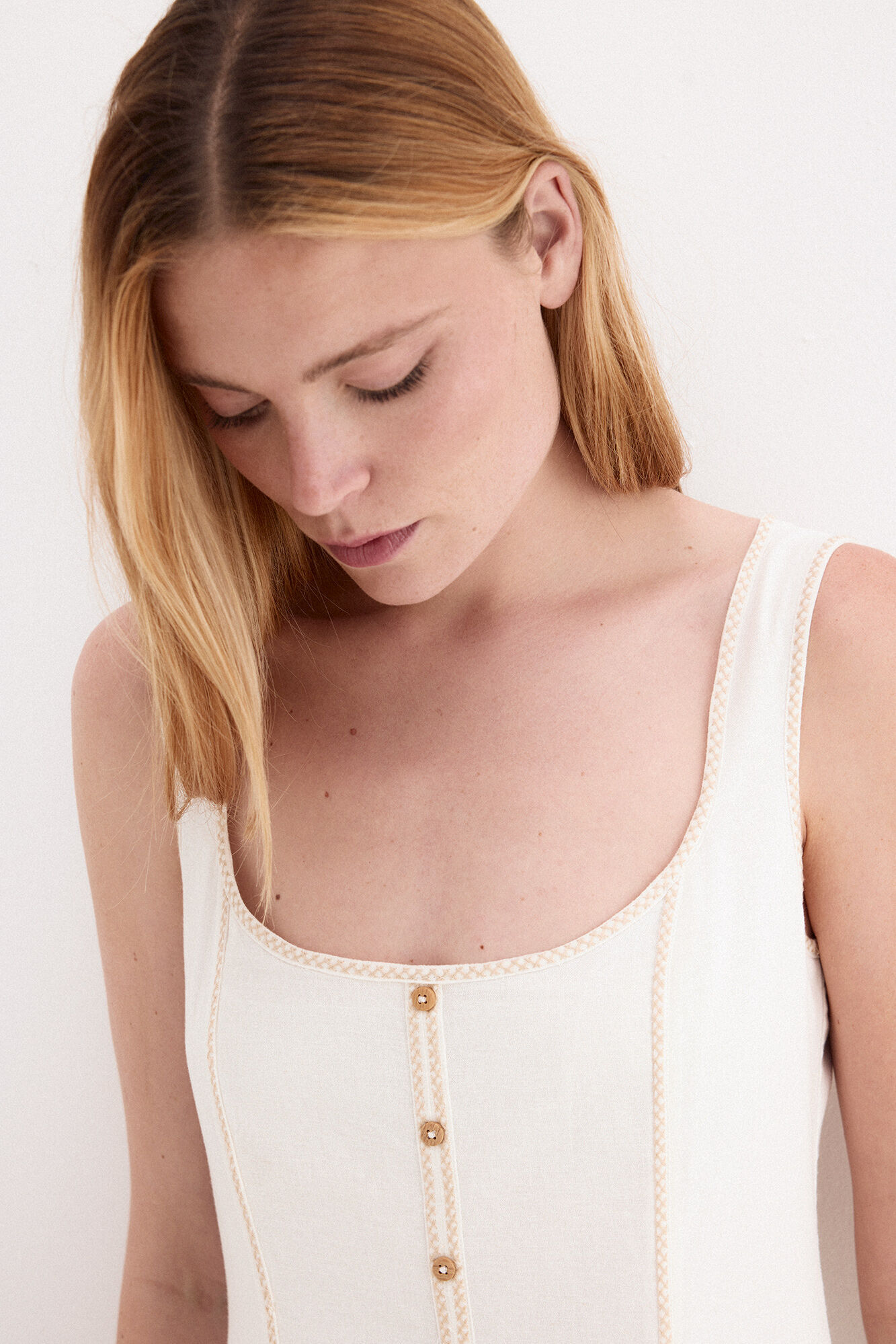 Pedro del Hierro Sleeveless dress with buttons White