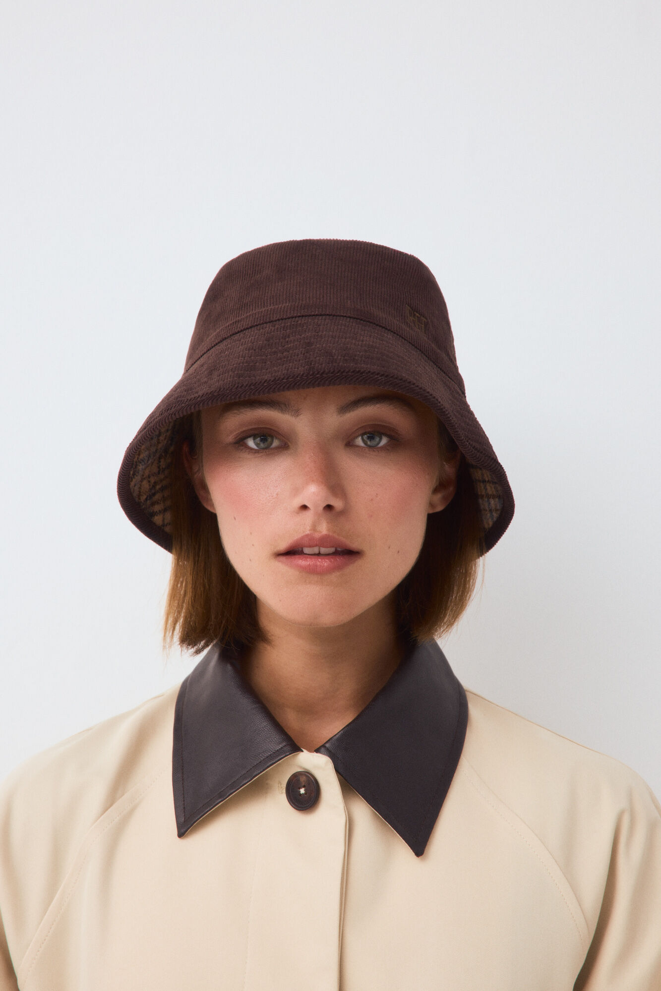 Pedro del Hierro Reversible bucket hat