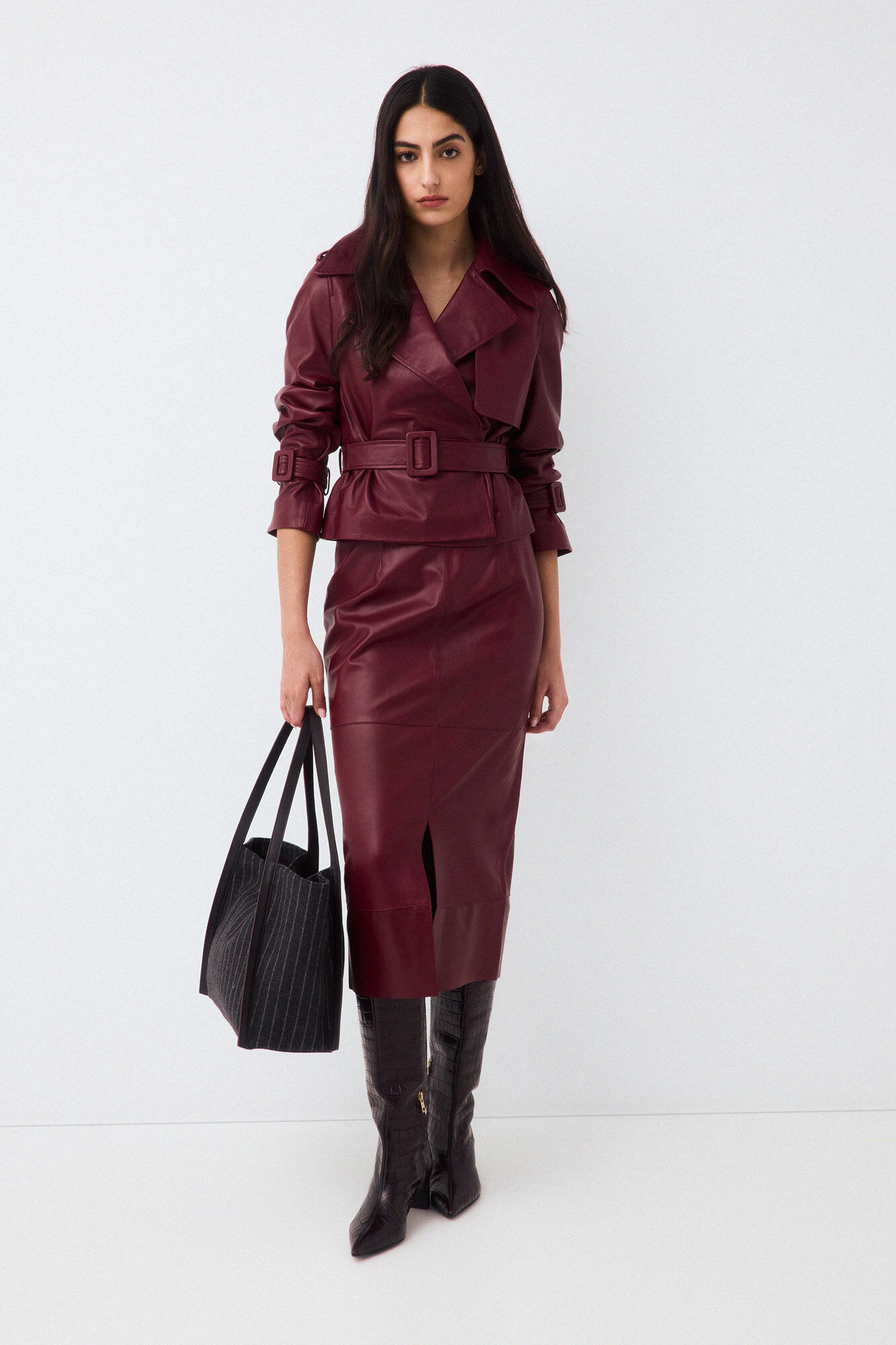 Pedro del Hierro Suede short trench Red