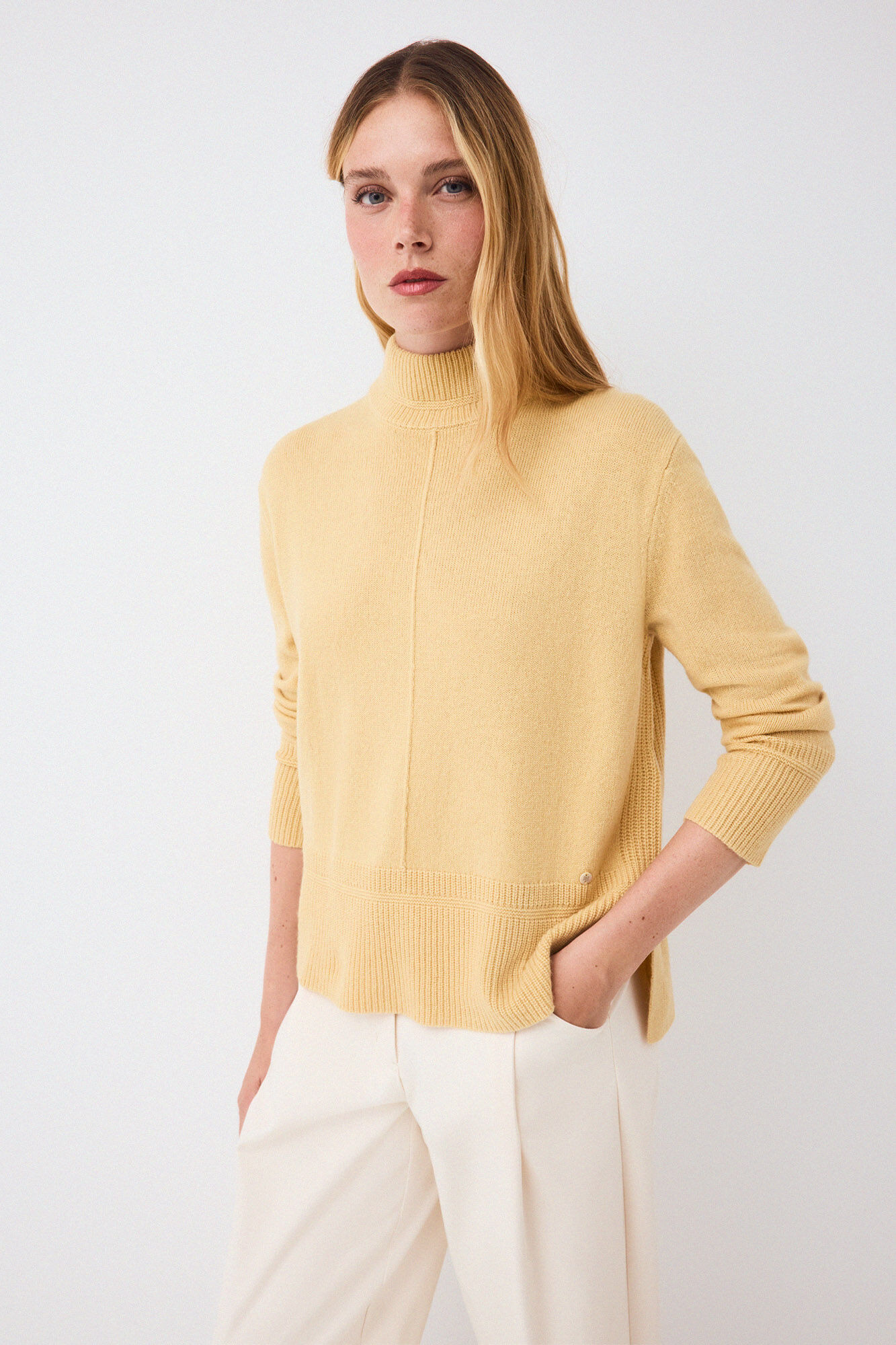 Pedro del Hierro Wool funnel neck jumper with central seam