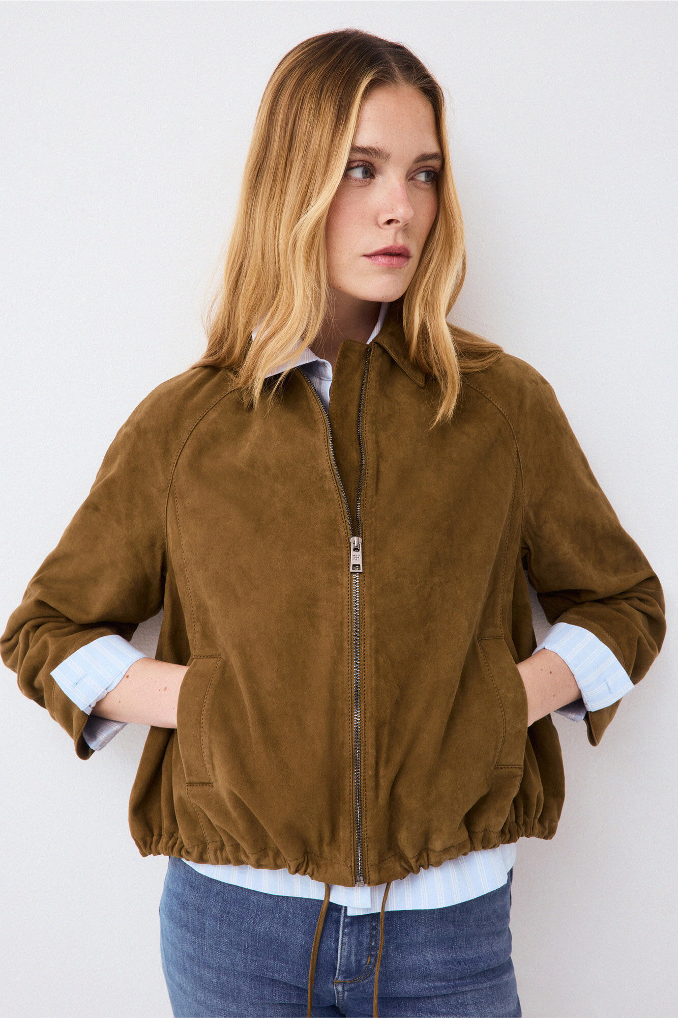 Pedro del Hierro Bomber de camur&ccedil;a