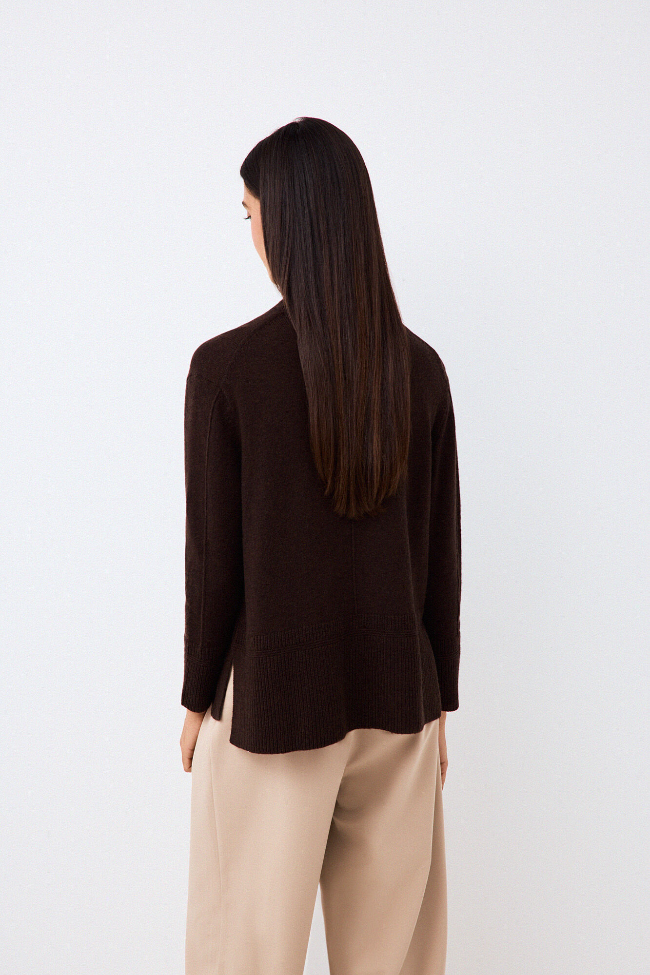 Pedro del Hierro Wool funnel neck jumper with central seam Brown