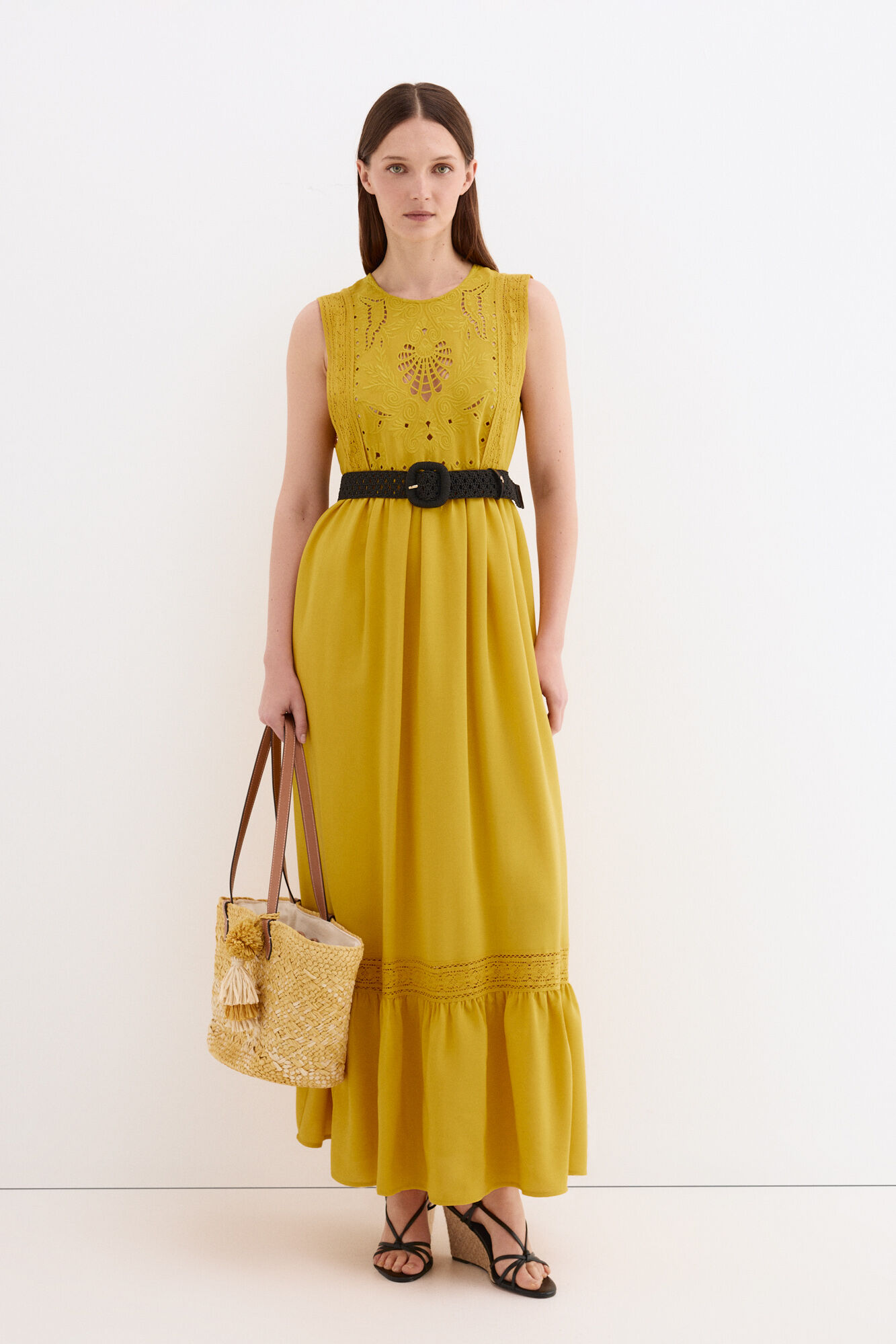 Pedro del Hierro Vestido rom&aacute;ntico bordados Amarillo