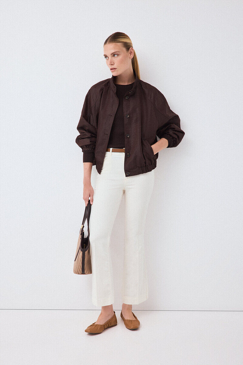 Conjunto de pantalones y chaqueta