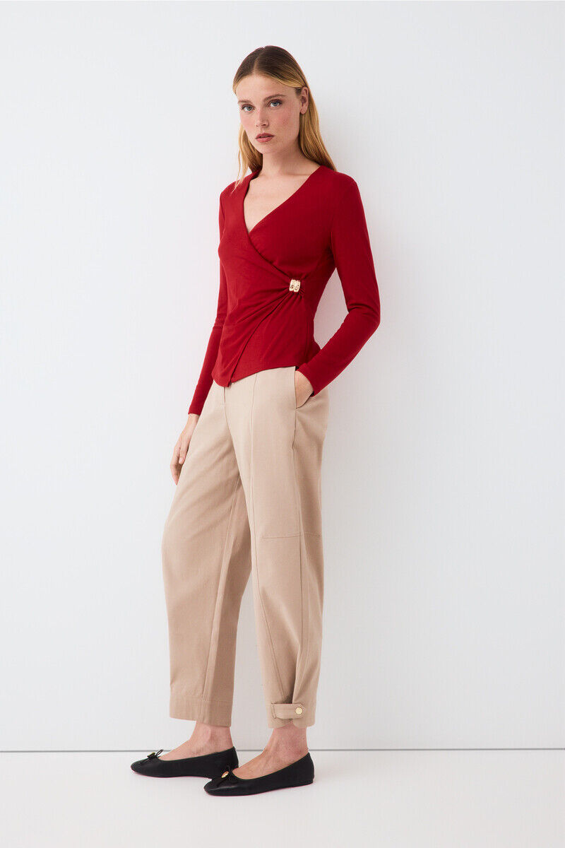 Conjunto de camiseta y pantal&oacute;n