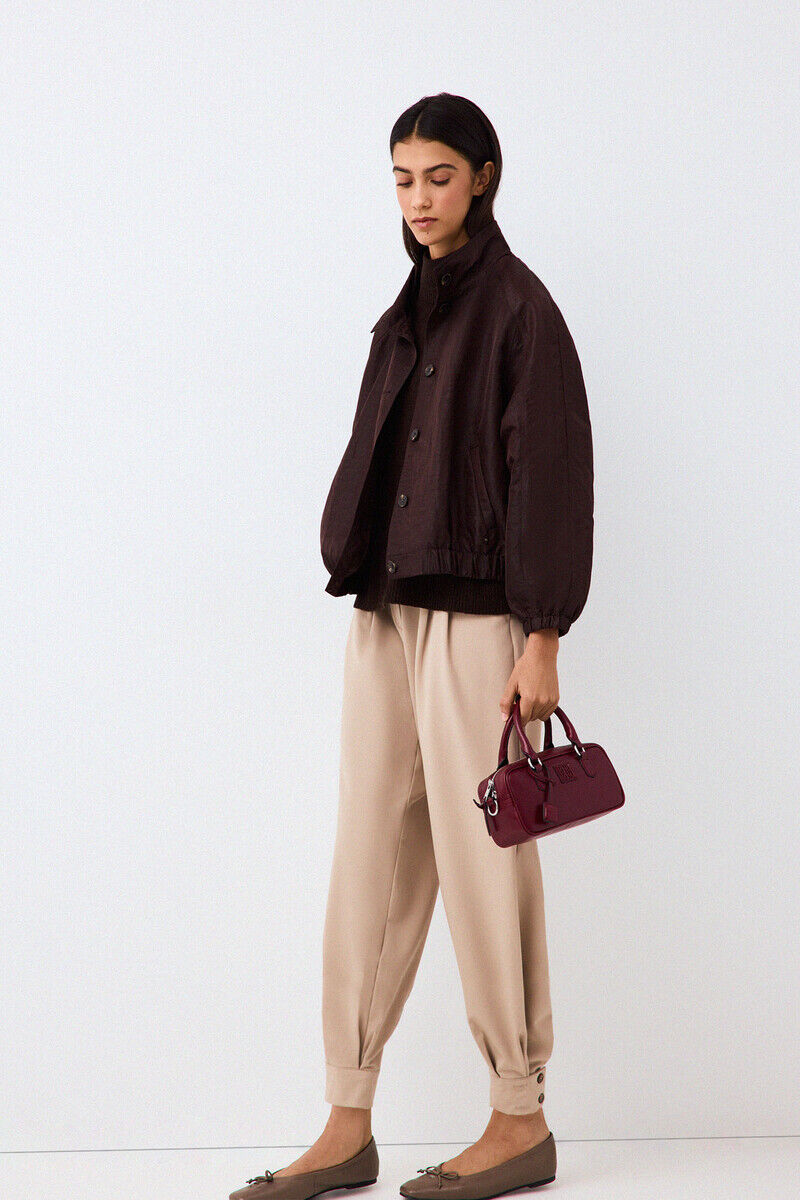 Conjunto de pantal&oacute;n y chaqueta