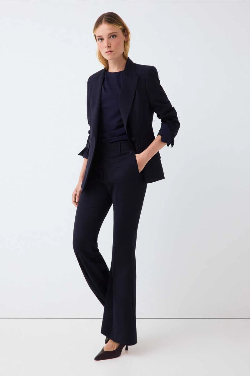 Conjunto de pantal&oacute;n y blazer