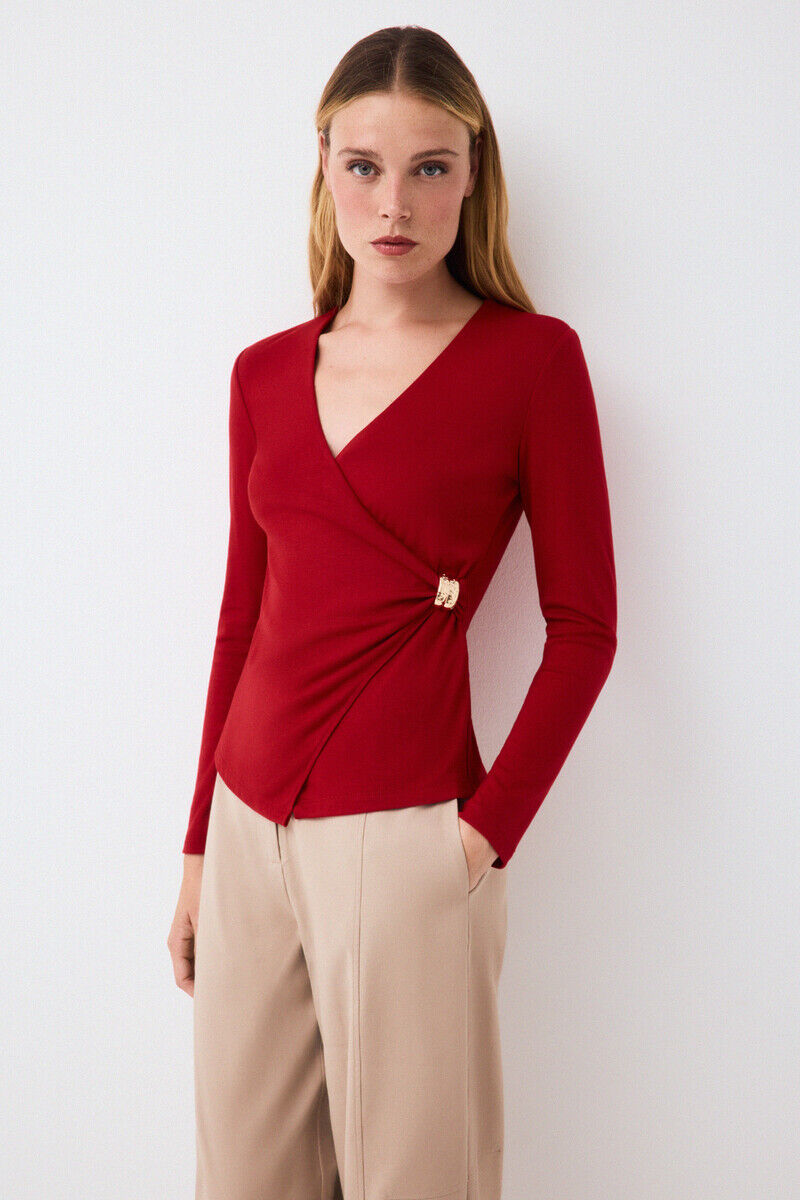 Conjunto de camiseta y pantal&oacute;n