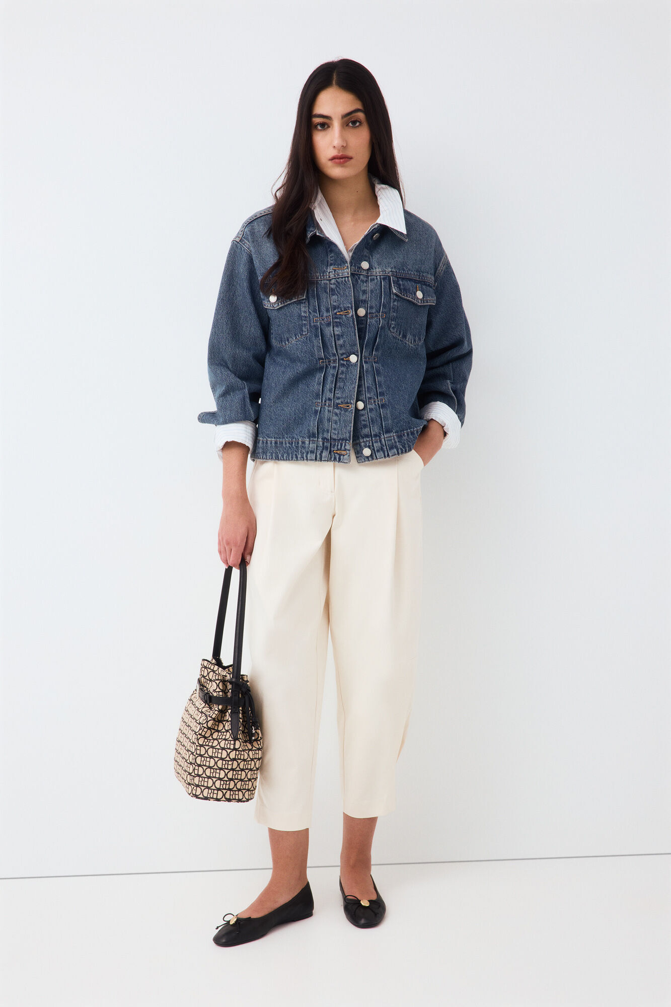 Conjunto de jeans y chaqueta