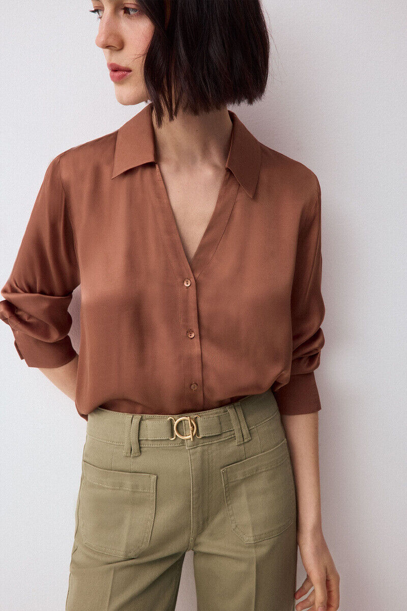 Conjunto de jeans y camisa