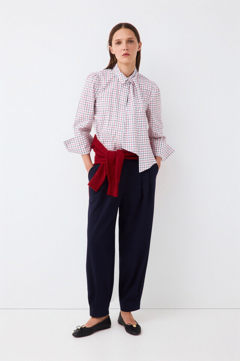 Conjunto de pantal&oacute;n y blusa